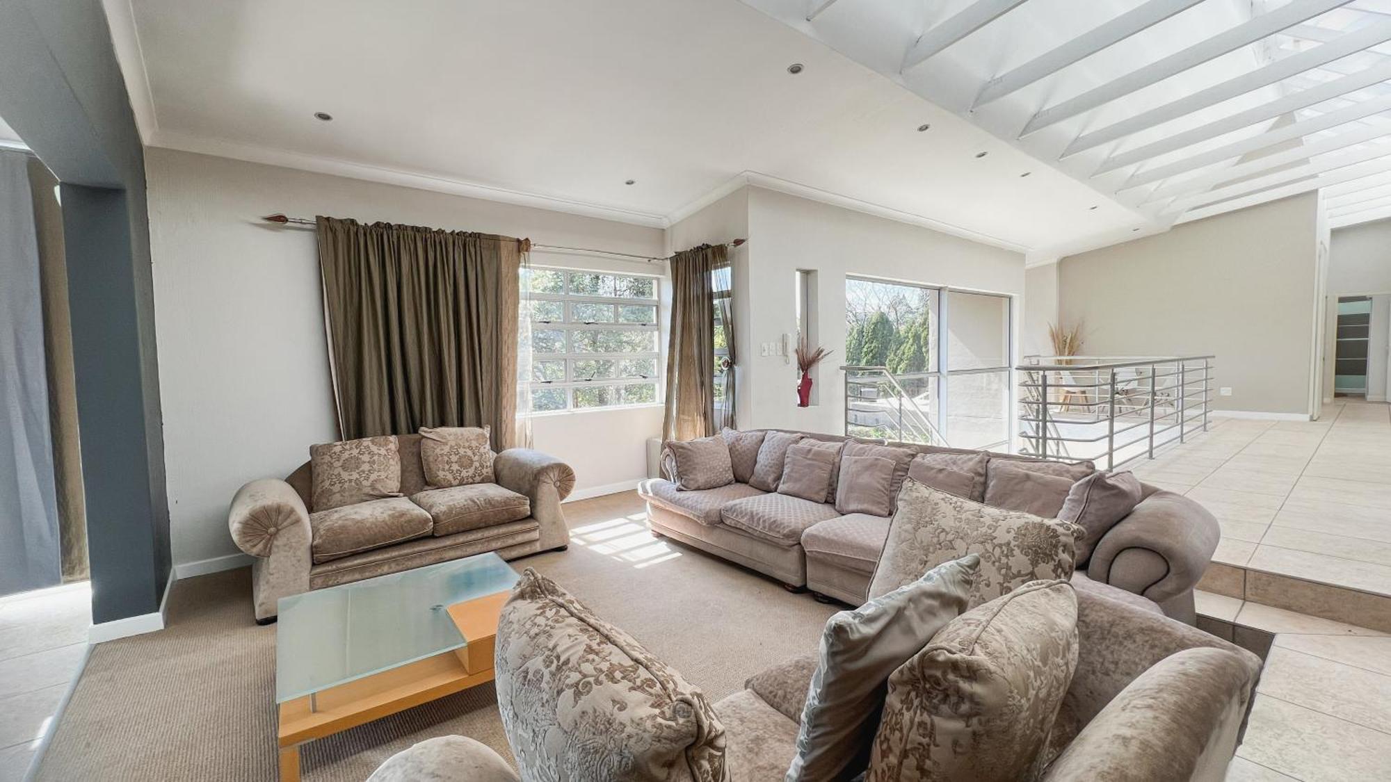 Privatunterkunft Sizanazo - In The Heart Of Northcliff Hill Johannesburg