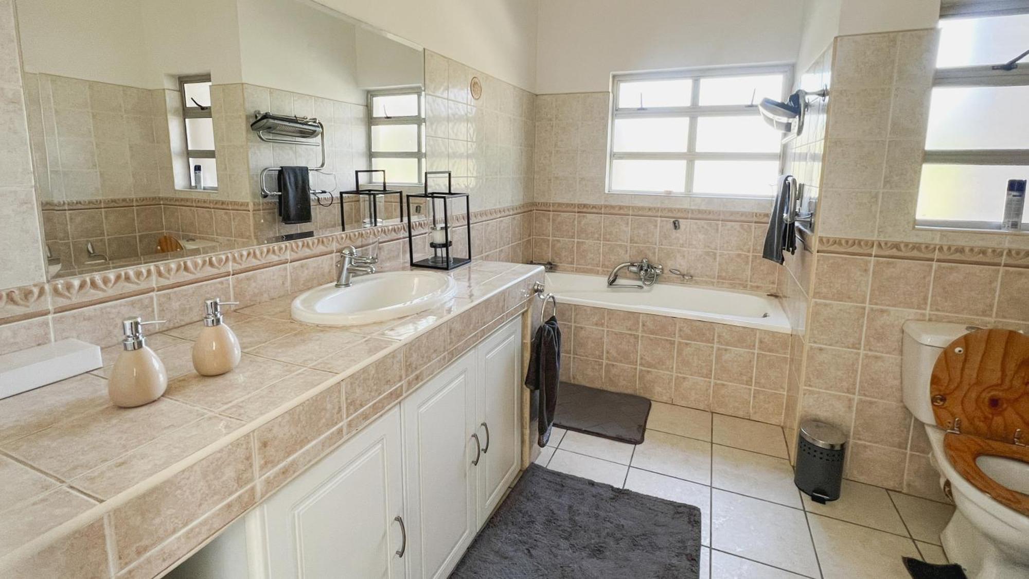 Privatunterkunft Sizanazo - In The Heart Of Northcliff Hill Johannesburg